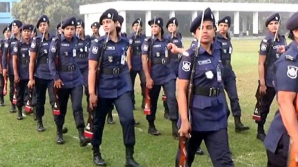 পুলিশে ৩৬০০ কনস্টেবল নিয়োগ