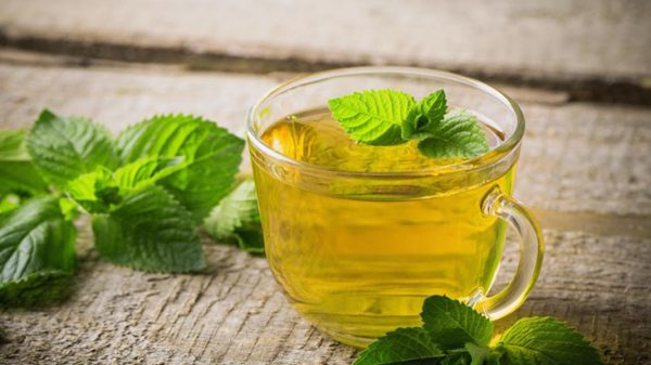 এই ভেষজ চা দূর করবে পেট ফাঁপা ও গ্যাসের সমস্যা