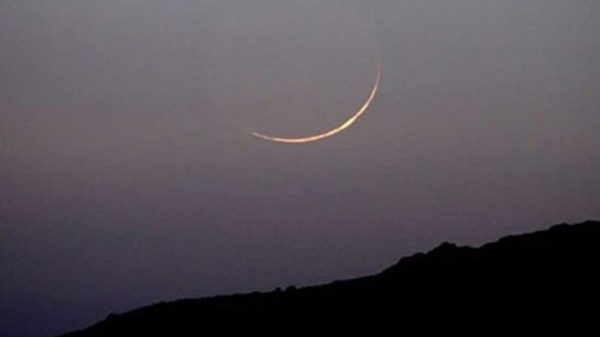 চাঁদ দেখা যায়নি, বাংলাদেশে ঈদ বৃহস্পতিবার