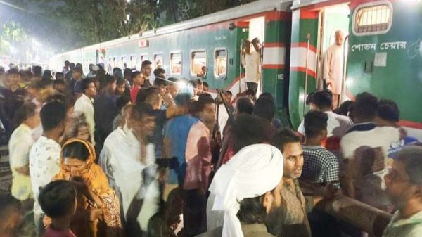 ময়মনসিংহে ট্রেনের ধাক্কায় অটোরিক্সার ২ যাত্রী নিহত