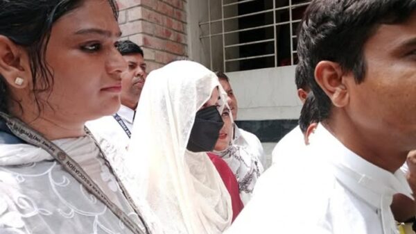 হত্যাচেষ্টা মামলায় জামিন পেলেন চিত্রনায়িকা অপু বিশ্বাস