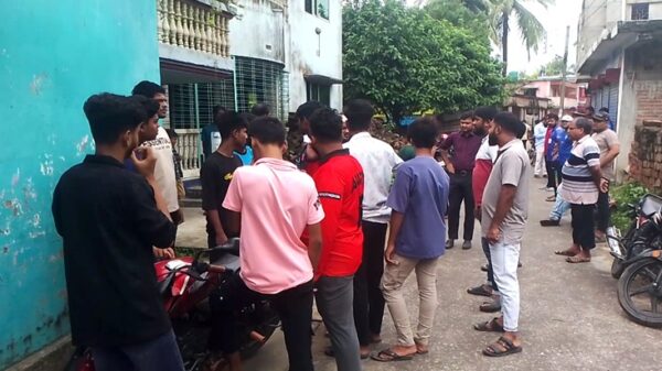 মেহেরপুরে ট্রাকের ধাক্কায় মোটরসাইকেল আরোহী নিহত