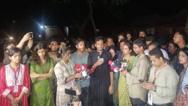 জাকসুর ভোট বর্জন করে পুনর্নিবাচনের দাবি ৪ প্যানেলের