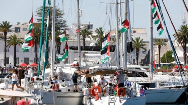 গাজার ত্রাণবহর রক্ষায় যুদ্ধজাহাজ পাঠাবে স্পেন