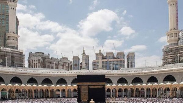 যেকোনও ভিসায় ওমরাহ পালন করা যাবে: সৌদি আরব
