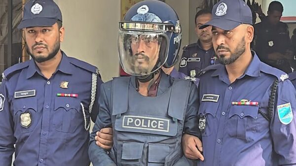 সাভারের ‘সিরিয়াল কিলার’ সম্রাট গ্রেপ্তার: ৬ হত্যাকাণ্ডের স্বীকারোক্তি