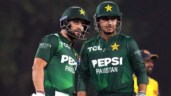 শ্রীলঙ্কাকে উড়িয়ে দিল পাকিস্তান