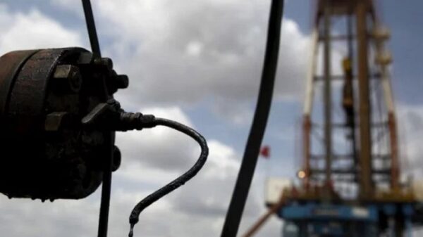 যুক্তরাষ্ট্রে ২০০ কোটি ডলারের তেল রফতানি করবে ভেনেজুয়েলা